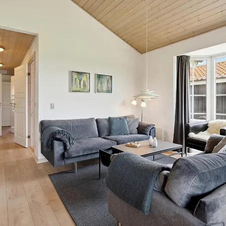 Holiday home Awesome In With Swimming Pool Grasten